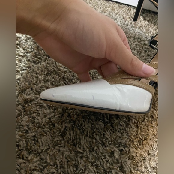 Black, tan, and white 27 edit heels - Picture 6 of 7